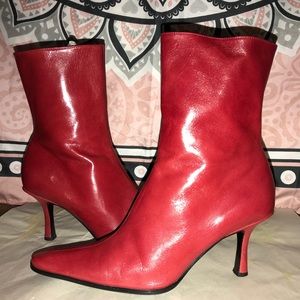 Women Nine West bootie heels